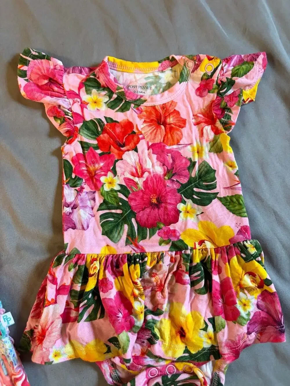 Posh Peanut Romper Size 0-3 Mos Pink Ice Cream